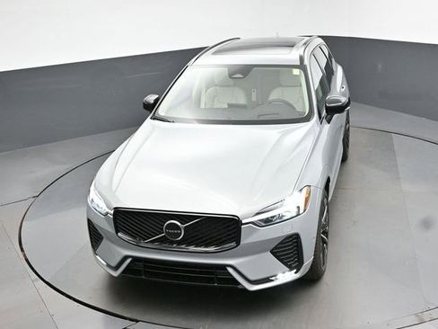 New 2026 Volvo XC60 B5 Ultra w/ Climate Package AWD/4WD image 47