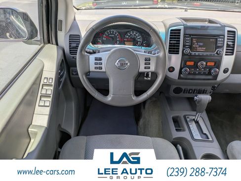 Used 2017 Nissan Frontier SV w/ SV Value Truck Package RWD image 14