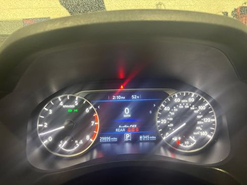 Used 2025 Nissan Altima 2.5 SV FWD image 37