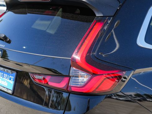 Certified 2025 Honda CR-V LX image 10