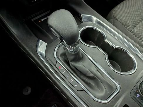 Used 2023 Chevrolet Traverse LT w/ LPO, Floor Liner Package AWD/4WD image 18
