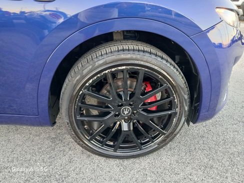 Used 2022 Maserati Levante GT AWD/4WD image 21