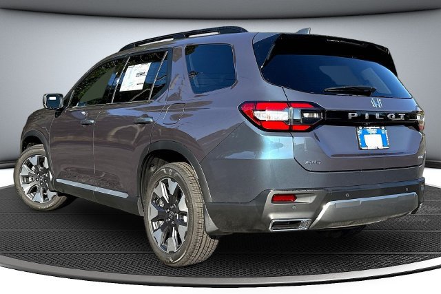 New 2026 Honda Pilot Elite image 3