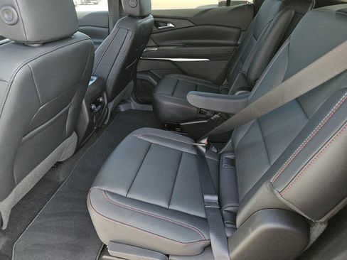 New 2026 Chevrolet Traverse Z71 w/ Driver Confidence Package image 26