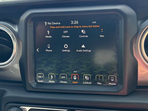 Used 2018 Jeep Wrangler Unlimited Sahara image 44