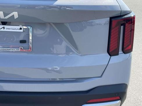 New 2026 Kia Sorento SX image 16