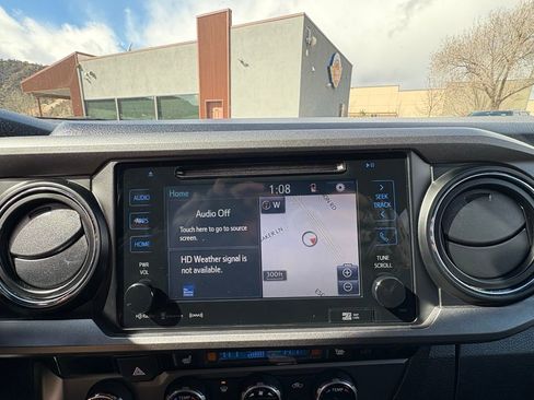 Used 2018 Toyota Tacoma TRD Sport w/ TRD Premium Sport Package image 20