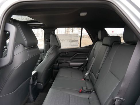 New 2025 Toyota 4Runner TRD Sport Premium AWD/4WD image 6