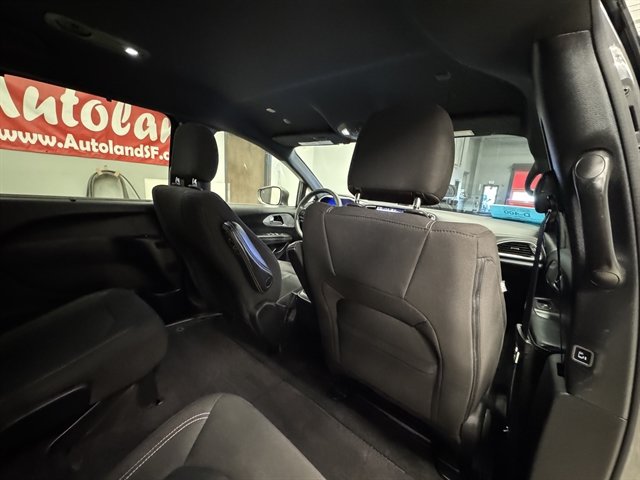 Used 2022 Chrysler Pacifica Touring AWD/4WD image 16