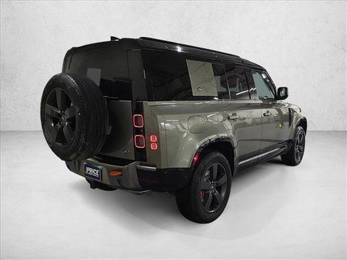 Used 2023 Land Rover Defender 110 X AWD/4WD image 5
