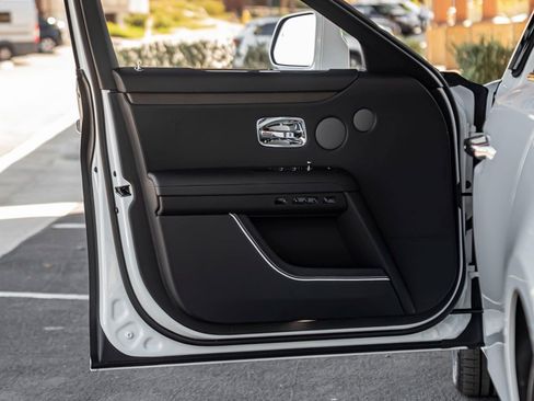 Used 2024 Rolls-Royce Ghost image 20