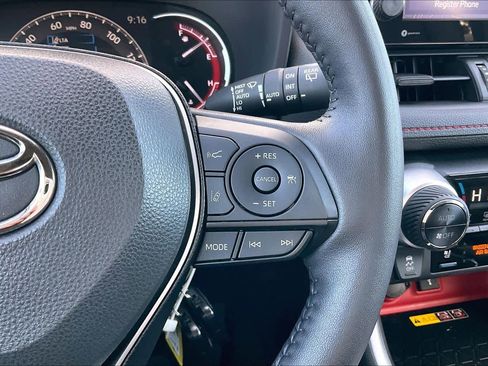 Certified 2022 Toyota RAV4 TRD Off-Road image 25