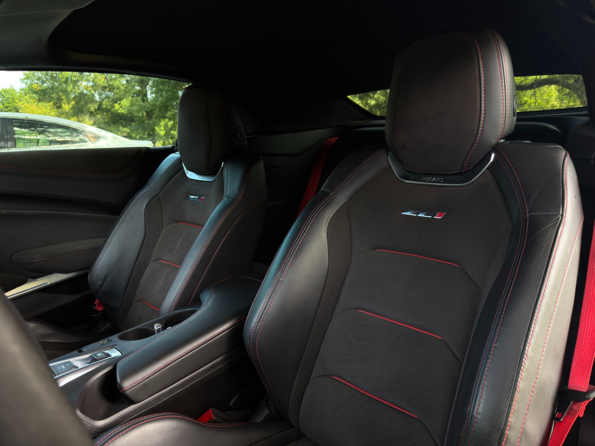 Used 2017 Chevrolet Camaro ZL1 RWD image 18