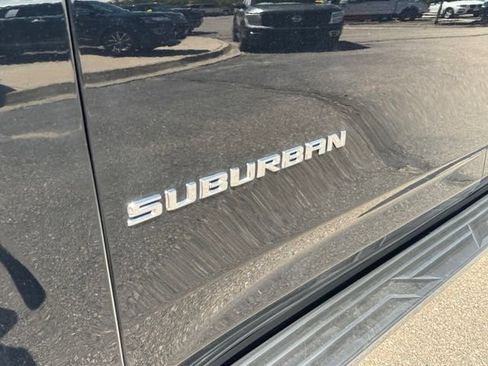 Certified 2021 Chevrolet Suburban Premier AWD/4WD image 12