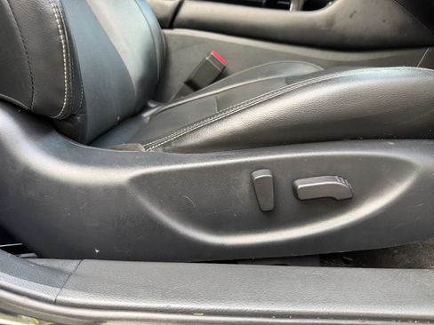 Used 2017 Nissan Maxima 3.5 SV FWD image 41
