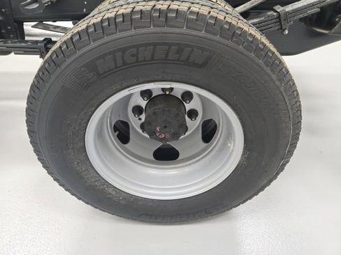 New 2026 Chevrolet Silverado 3500 W/T w/ WT Convenience Package image 18