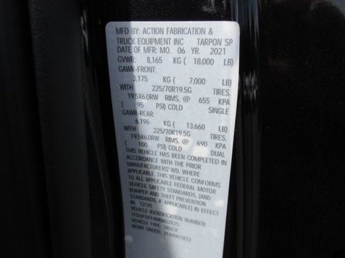 Used 2021 Ford F550 4x4 Regular Cab Super Duty w/ Power Equipment Group image 35