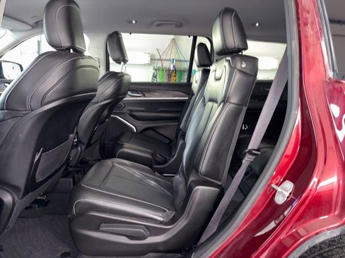 Used 2022 Jeep Grand Cherokee L Limited w/ Luxury Tech Group II image 27