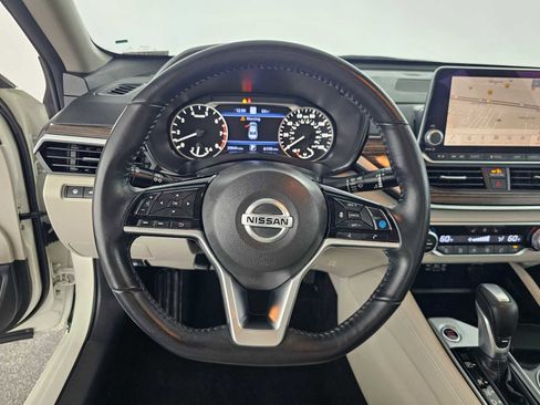 Used 2021 Nissan Altima 2.5 SL AWD/4WD image 22