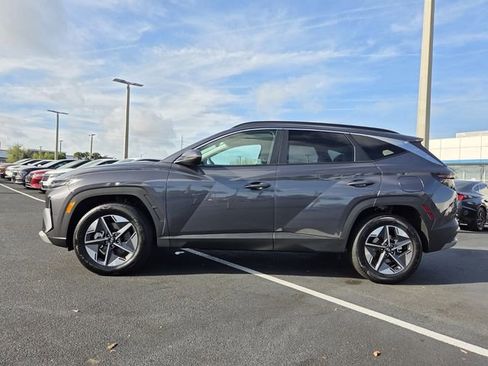 Used 2025 Hyundai Tucson SEL image 3