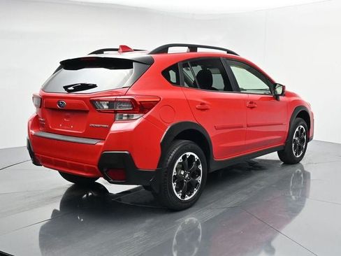 Used 2021 Subaru Crosstrek 2.0i Premium w/ Moonroof Package AWD/4WD image 9