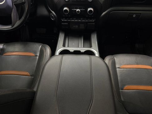 Used 2023 GMC Sierra 2500 AT4 w/ AT4 Premium Plus Package AWD/4WD image 24