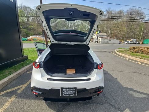 Certified 2025 MAZDA MAZDA3 Hatchback w/Premium Plus Pkg image 16