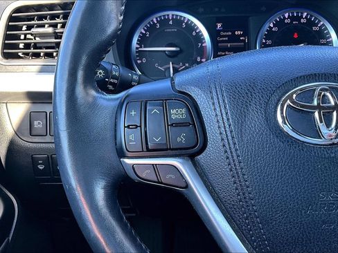 Used 2017 Toyota Highlander Limited Platinum w/ Protection Package #3 AWD/4WD image 11