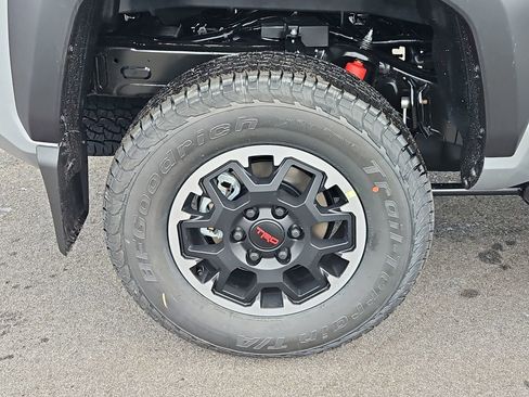 New 2026 Toyota Tacoma 4x4 Double Cab image 5