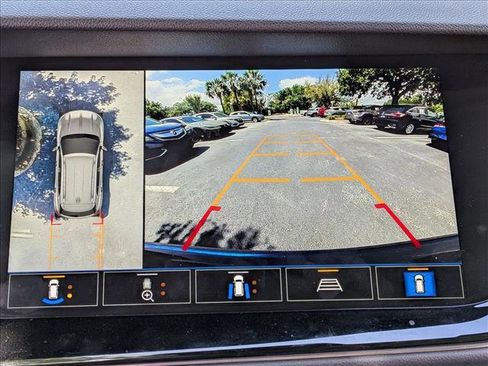 Used 2023 Buick Envision Avenir FWD image 13