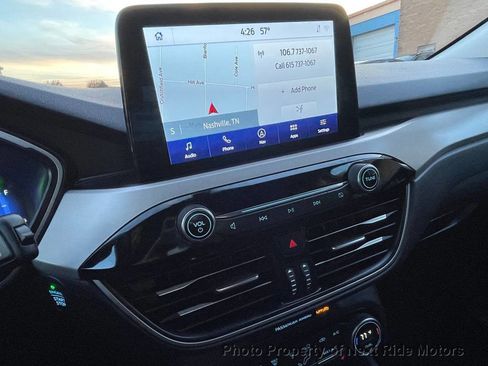 Used 2021 Ford Escape SEL w/ Technology Package image 18