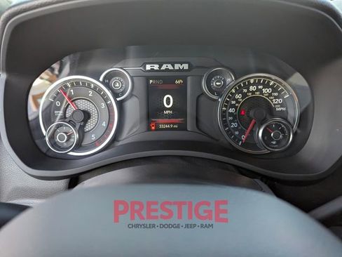 Used 2024 RAM 3500 Big Horn image 13