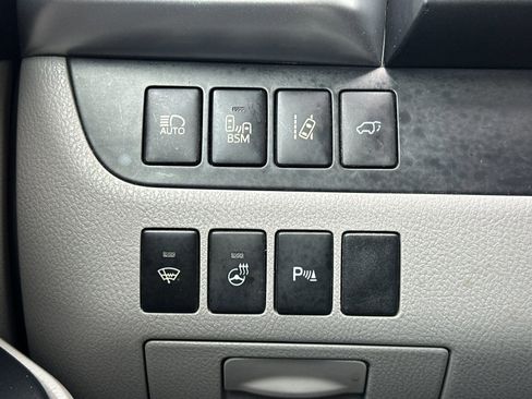 Used 2015 Toyota Highlander Limited Platinum AWD/4WD image 34