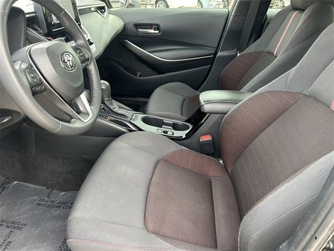 Used 2024 Toyota Corolla SE image 11