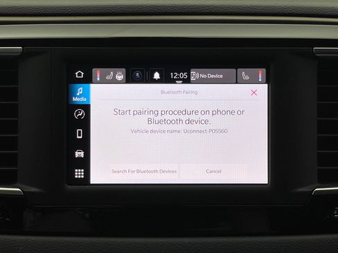 Used 2022 Chrysler Voyager LX FWD image 26