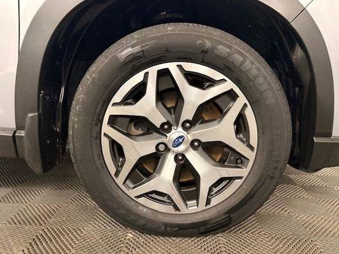 Used 2021 Subaru Forester Premium image 17