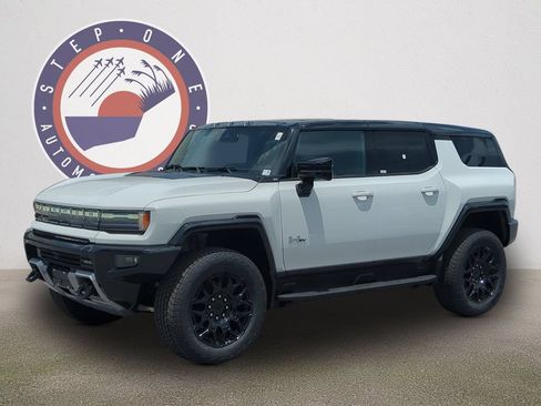 New 2026 GMC Hummer EV SUV AWD/4WD image 2