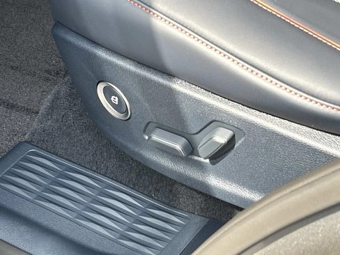New 2027 Genesis GV80 3.5T e-SC AWD/4WD image 22