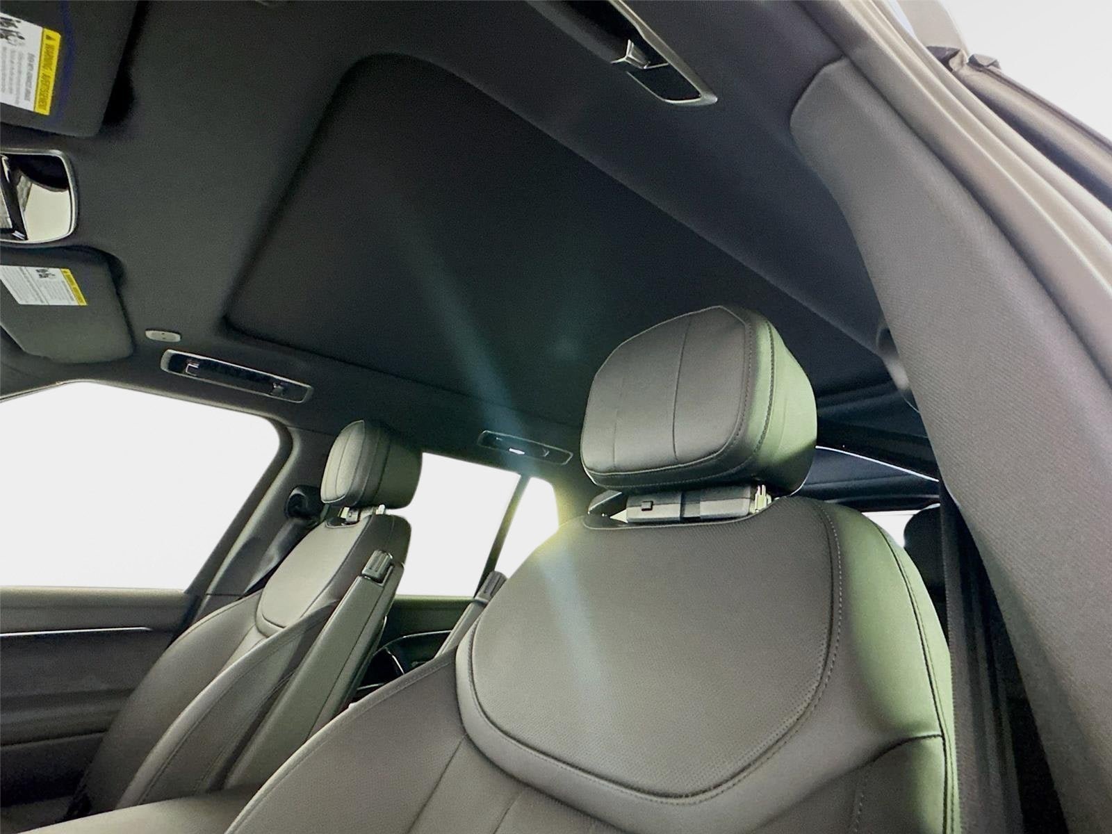 New 2026 Land Rover Range Rover SE AWD/4WD image 14