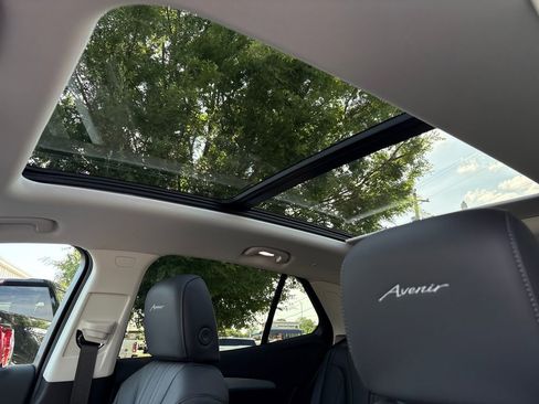 New 2026 Buick Envision Avenir AWD/4WD image 16