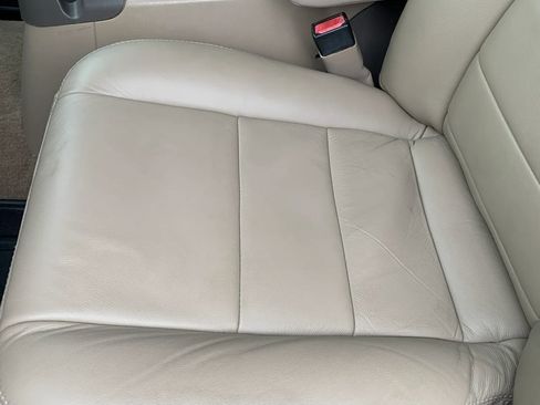 Used 2003 Ford F350 Lariat image 23