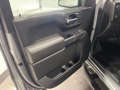 Used 2023 Chevrolet Silverado 1500 Custom w/ 2.7L Blackout Package image 19