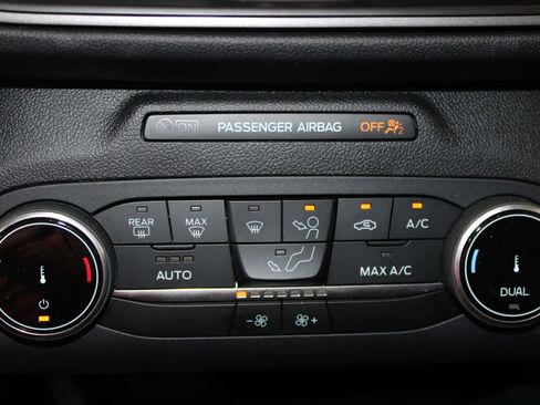 Used 2025 Ford Escape Active image 43