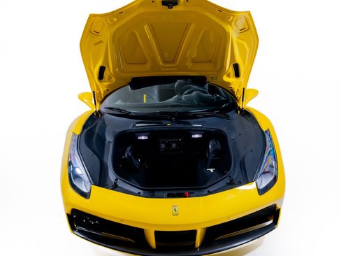 Used 2017 Ferrari 488 Spider RWD image 49