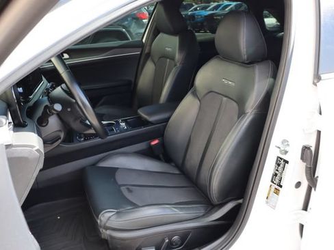 Used 2022 Kia K5 GT-Line AWD/4WD image 10