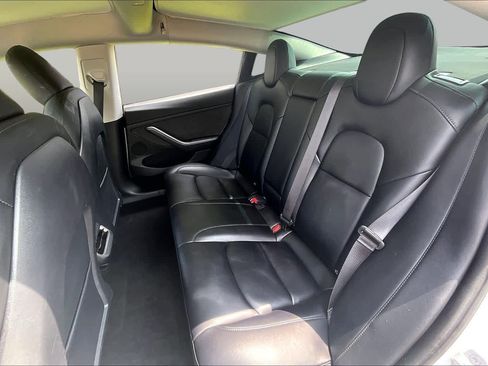 Used 2023 Tesla Model 3 Standard Range RWD image 17
