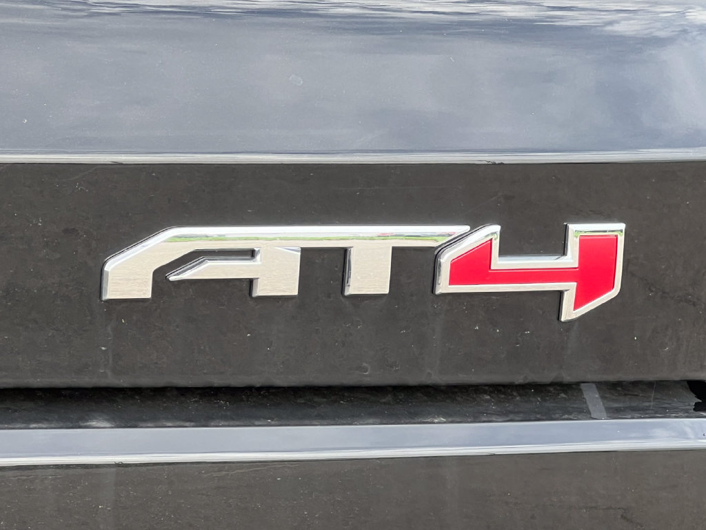 New 2027 GMC Terrain AT4 w/ Convenience Package III AWD/4WD image 2