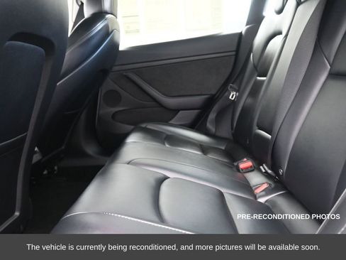 Used 2022 Tesla Model 3 Long Range image 19