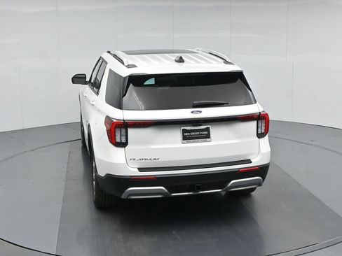 Used 2025 Ford Explorer Platinum RWD image 47