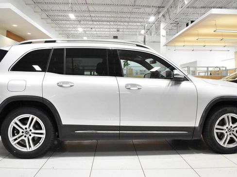 Used 2020 Mercedes-Benz GLB 250 4MATIC image 6